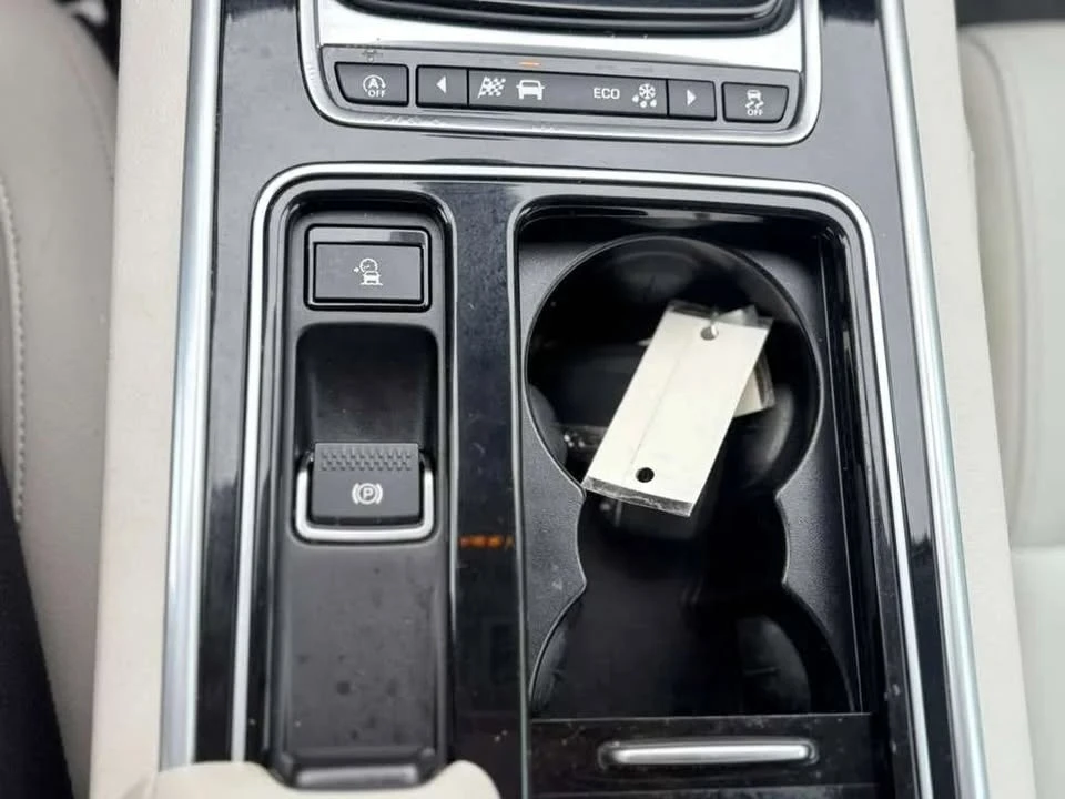 2018 Jaguar X260 XF - Image 18 of 20