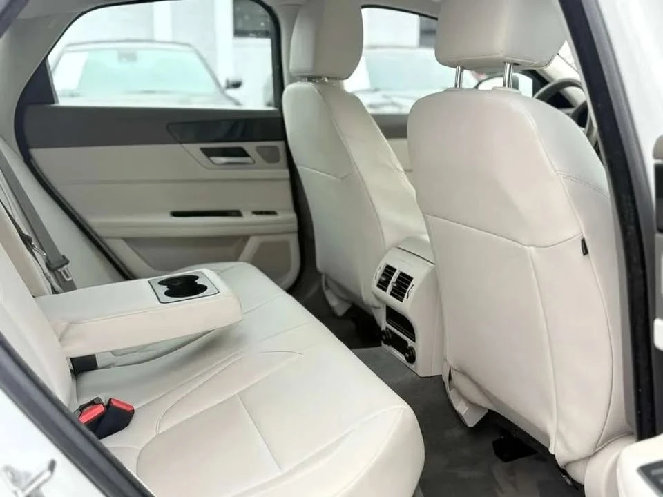2018 Jaguar X260 XF - Image 9 of 20