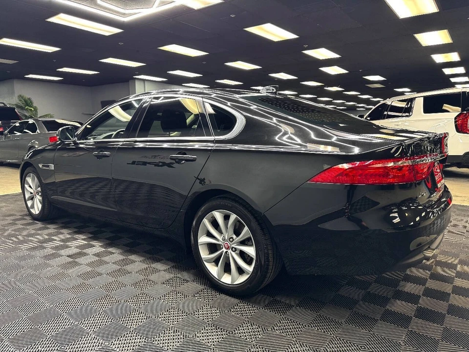 2018 Jaguar X260 XF - Image 8 of 12