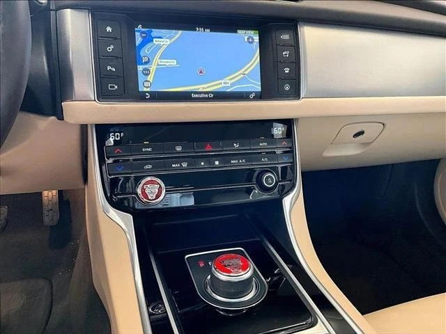 2018 Jaguar X260 XF - Image 14 of 20