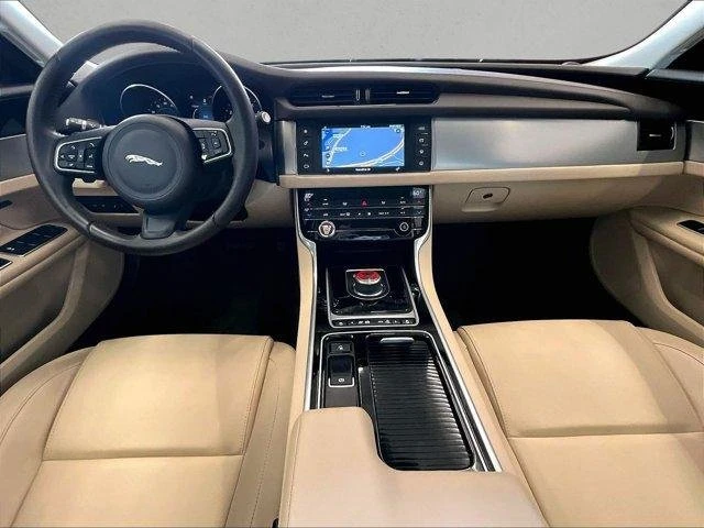2018 Jaguar X260 XF - Image 12 of 20