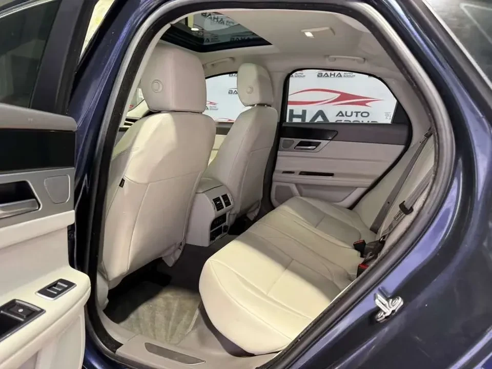 2018 Jaguar X260 XF - Image 7 of 9