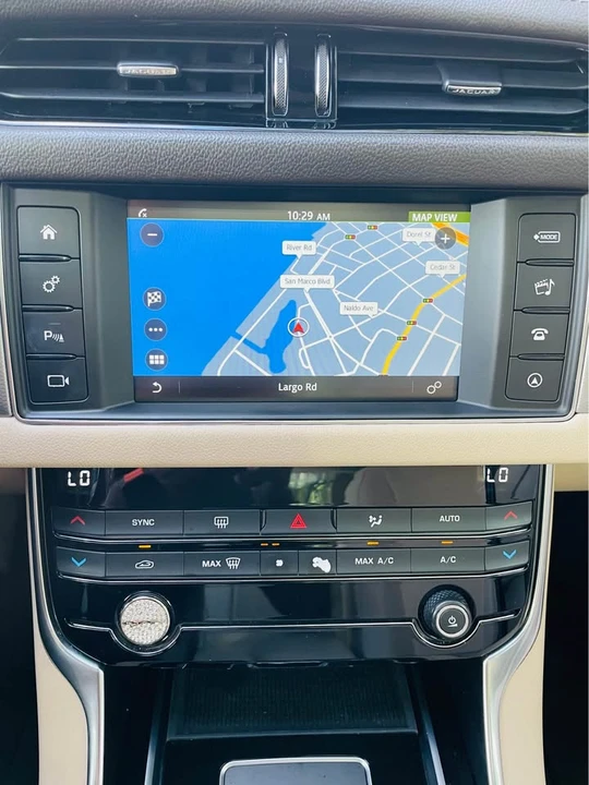 2018 Jaguar X260 XF - Image 11 of 20