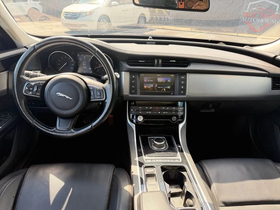2018 Jaguar X260 XF - Image 11 of 20