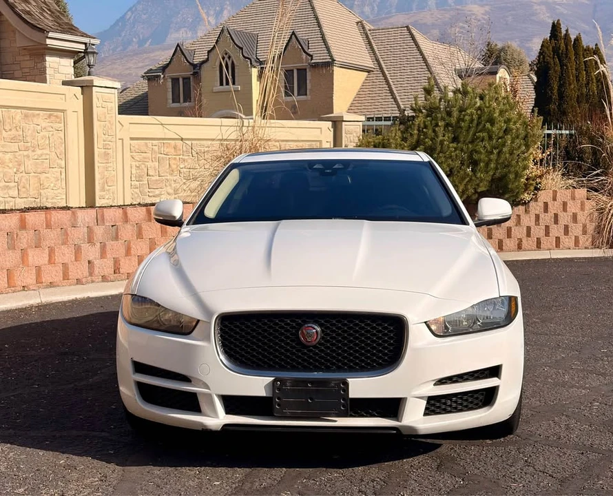 2018 Jaguar X260 XF - Image 2 of 12