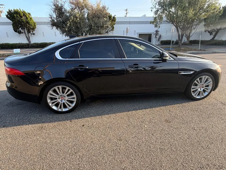 2018 Jaguar X260 XF - Image 16 of 20