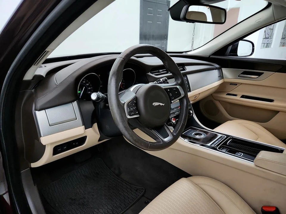 2018 Jaguar X260 XF - Image 13 of 21
