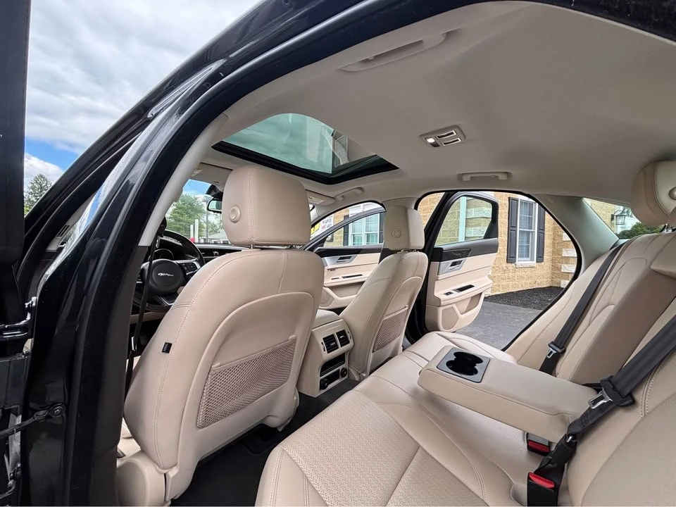 2018 Jaguar X260 XF - Image 8 of 13