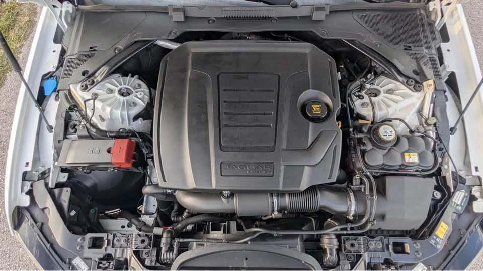 2018 Jaguar X260 XF - Image 8 of 20