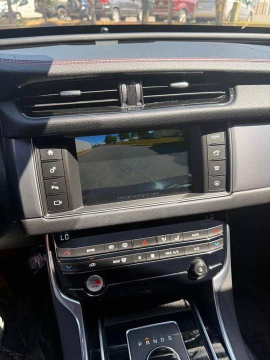 2018 Jaguar X260 XF - Image 16 of 19