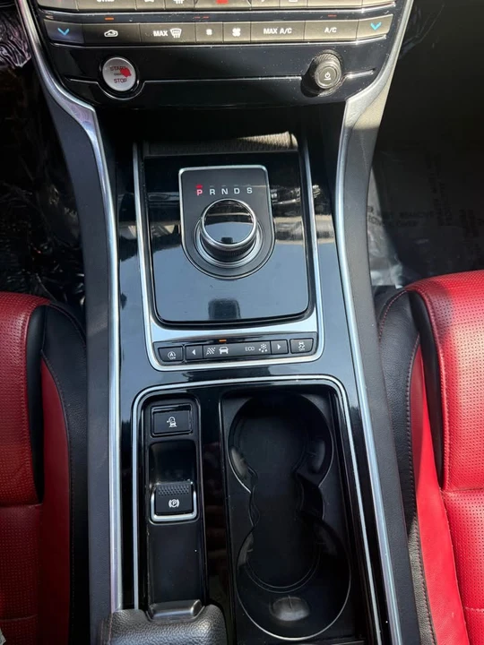2018 Jaguar X260 XF - Image 13 of 19
