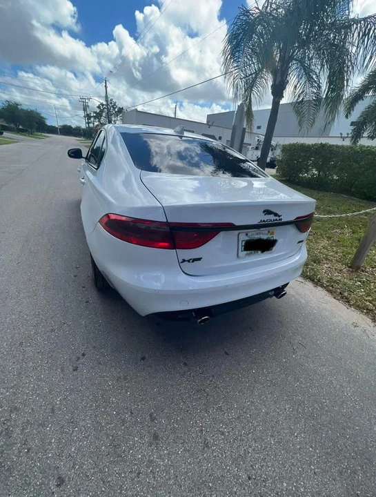 2018 Jaguar X260 XF - Image 2 of 9
