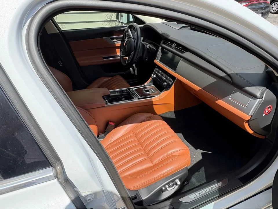 2018 Jaguar X260 XF - Image 14 of 14