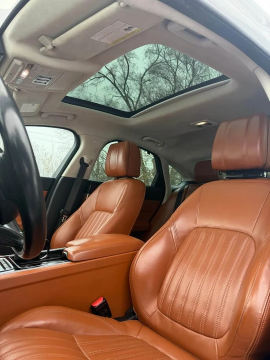 2018 Jaguar X260 XF - Image 16 of 19