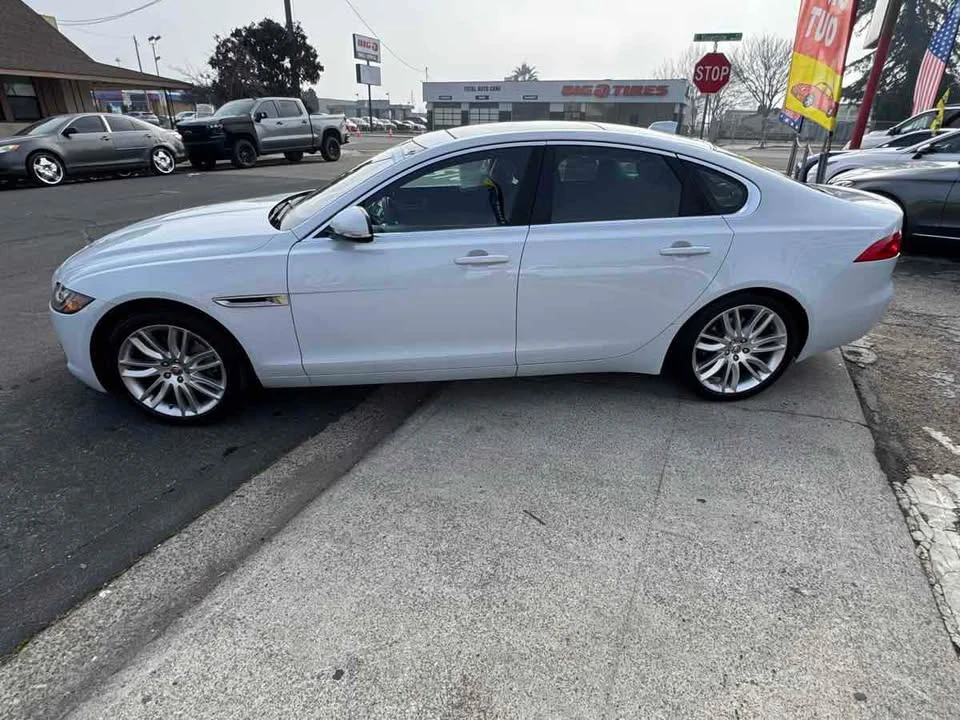 2018 Jaguar X260 XF - Image 4 of 18