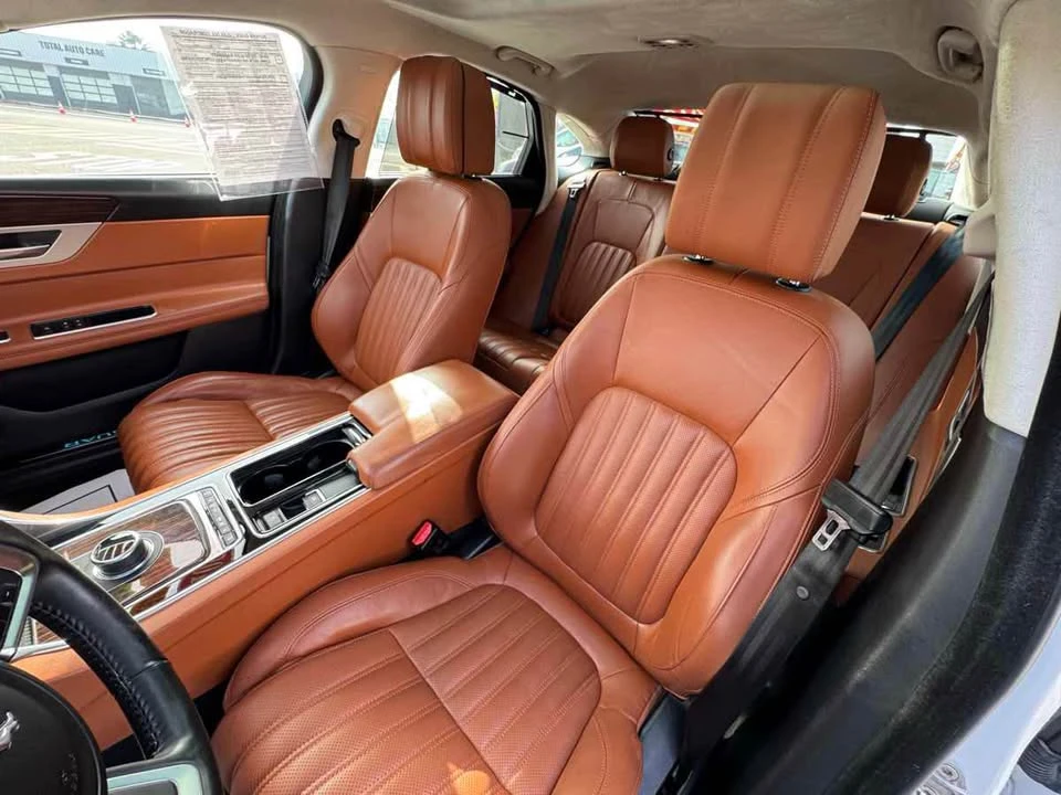 2018 Jaguar X260 XF - Image 14 of 18