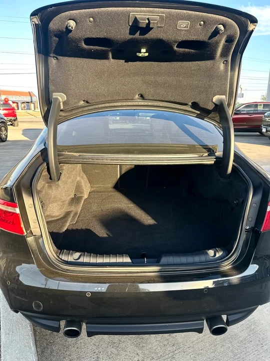2018 Jaguar X260 XF - Image 7 of 10