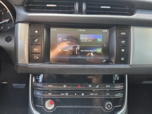2018 Jaguar X260 XF - Image 2 of 14