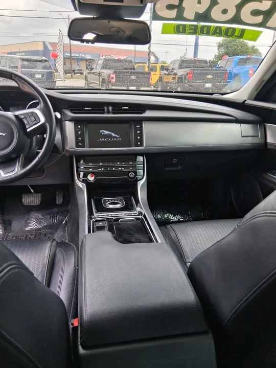 2018 Jaguar X260 XF - Image 9 of 10
