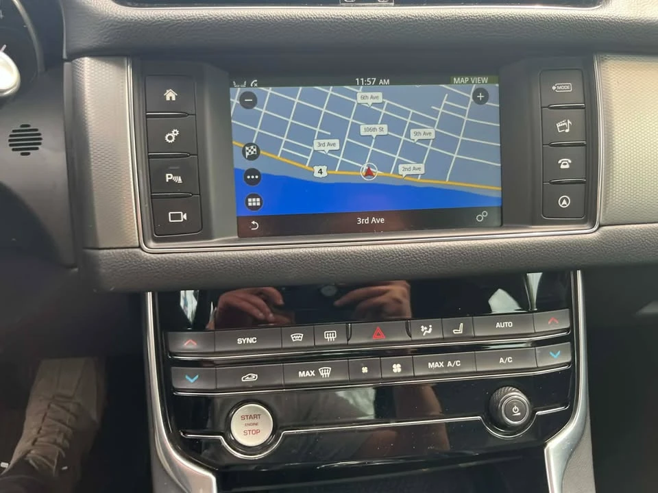 2018 Jaguar X260 XF - Image 7 of 12
