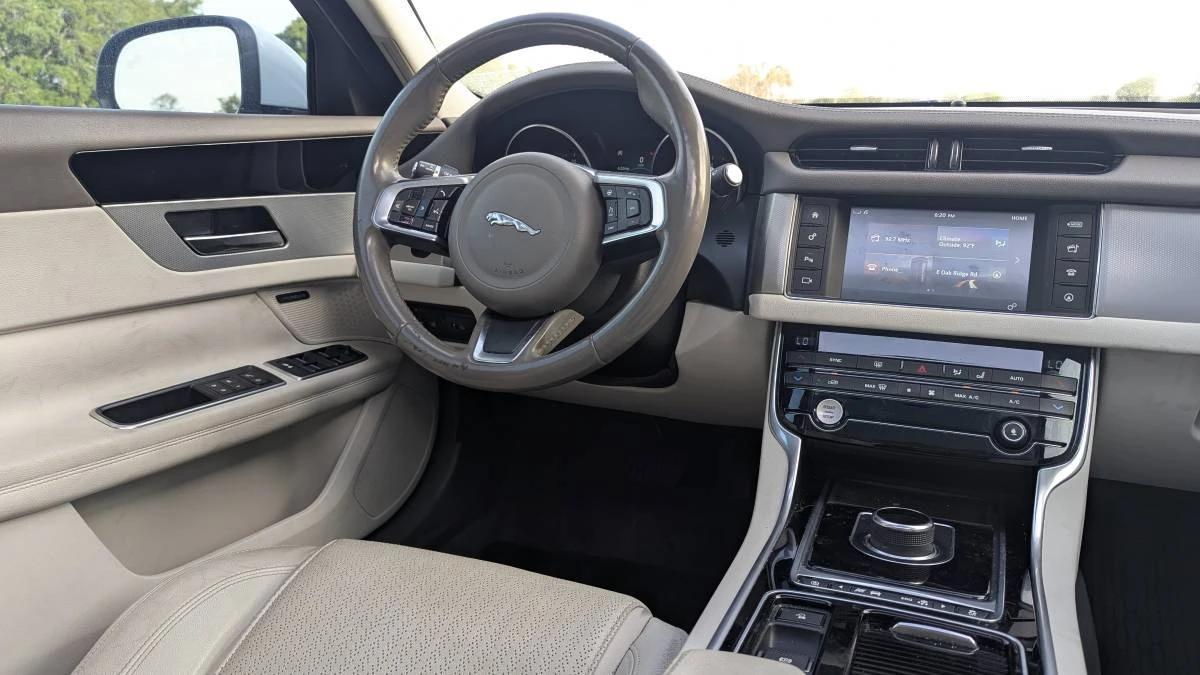 2018 Jaguar X260 XF - Image 19 of 20