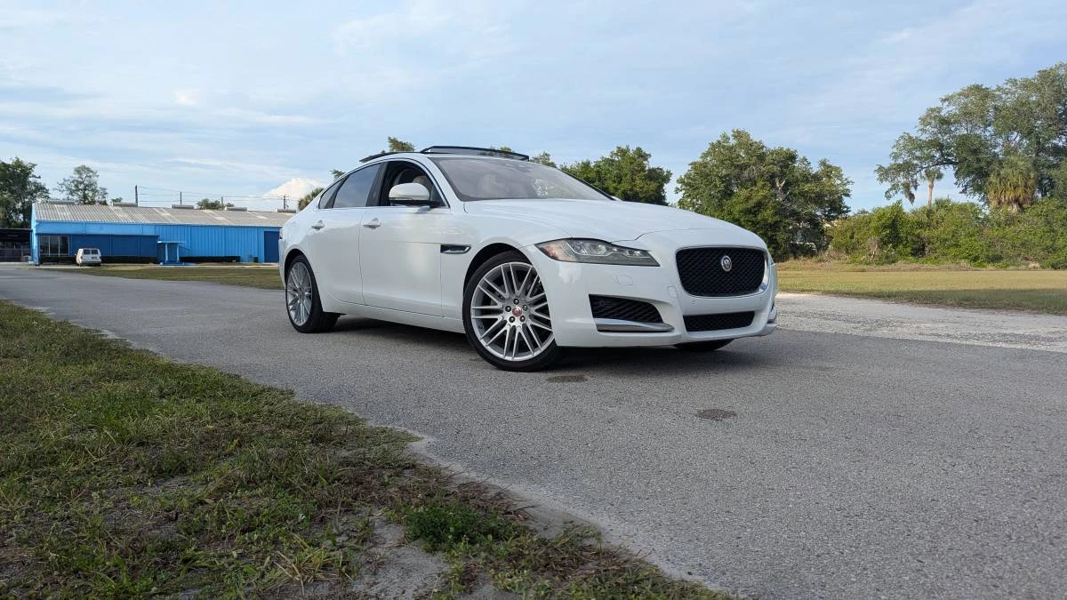 2018 Jaguar X260 XF - Image 2 of 20