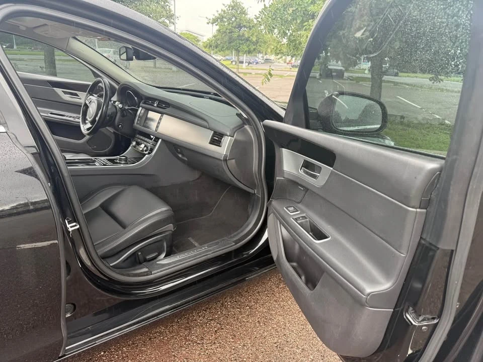 2018 Jaguar X260 XF - Image 11 of 18