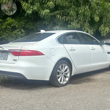 2018 Jaguar XF