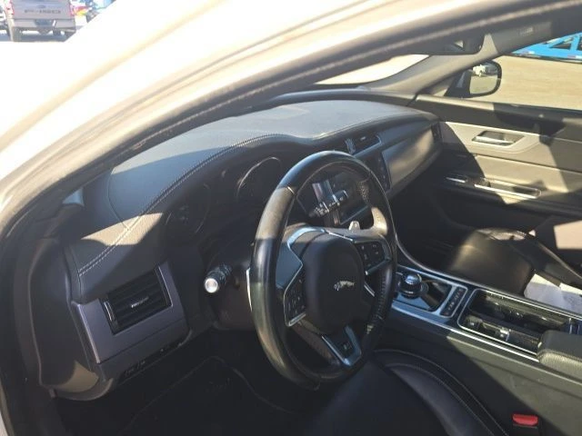 2018 Jaguar X260 XF - Image 8 of 17
