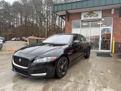 2018 Jaguar XF Premium Sedan 4D