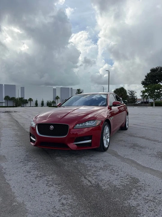 2018 Jaguar X260 XF - Image 2 of 17