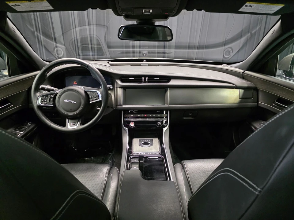 2018 Jaguar X260 XF - Image 20 of 21