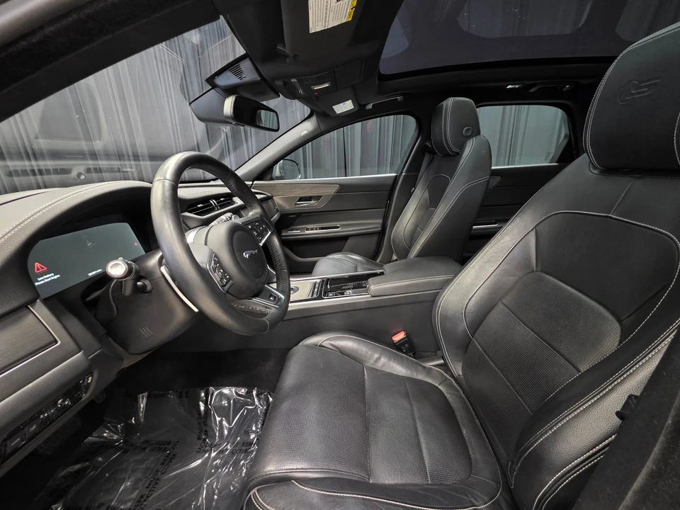 2018 Jaguar X260 XF - Image 17 of 21