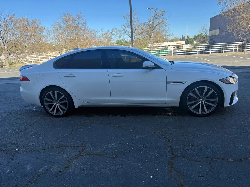 2018 Jaguar X260 XF - Image 11 of 16