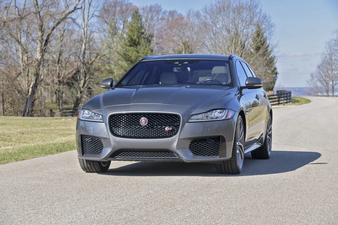 2018 Jaguar X260 XF - Image 5 of 31