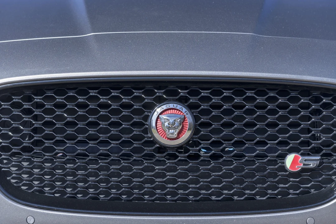 2018 Jaguar X260 XF - Image 30 of 31