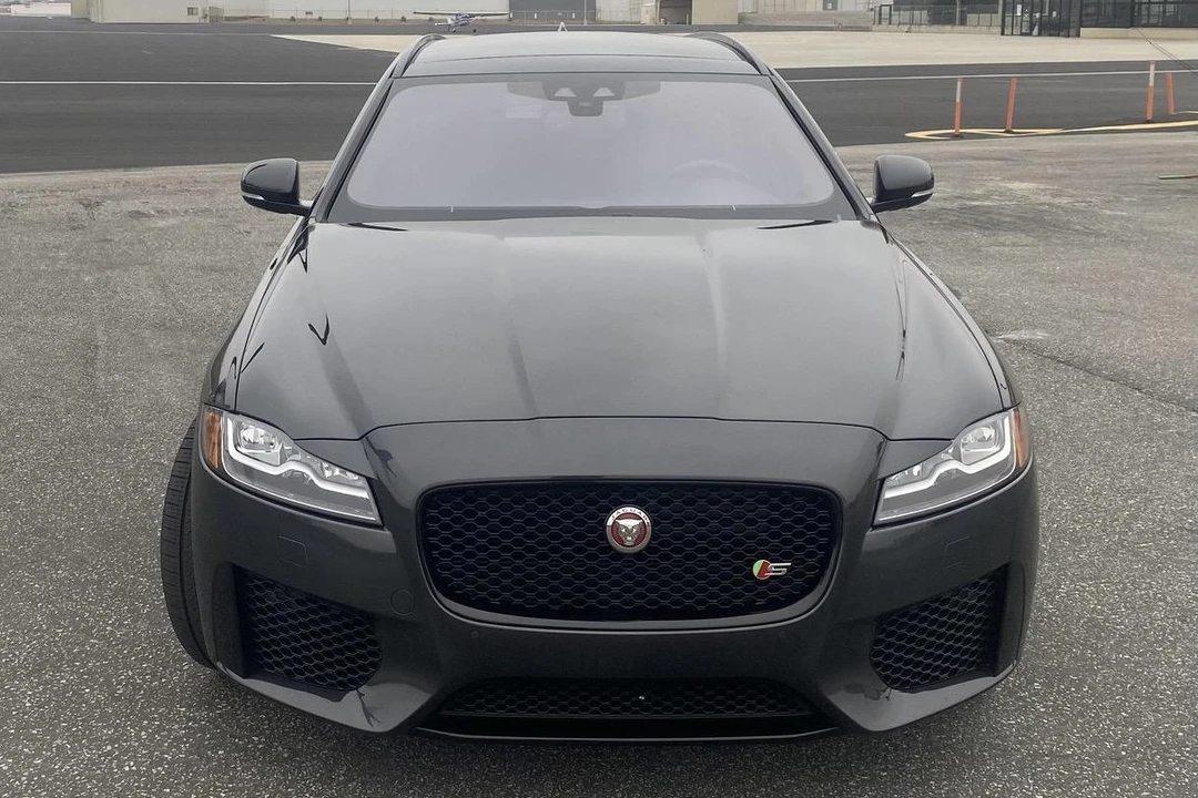 2018 Jaguar X260 XF - Image 2 of 31