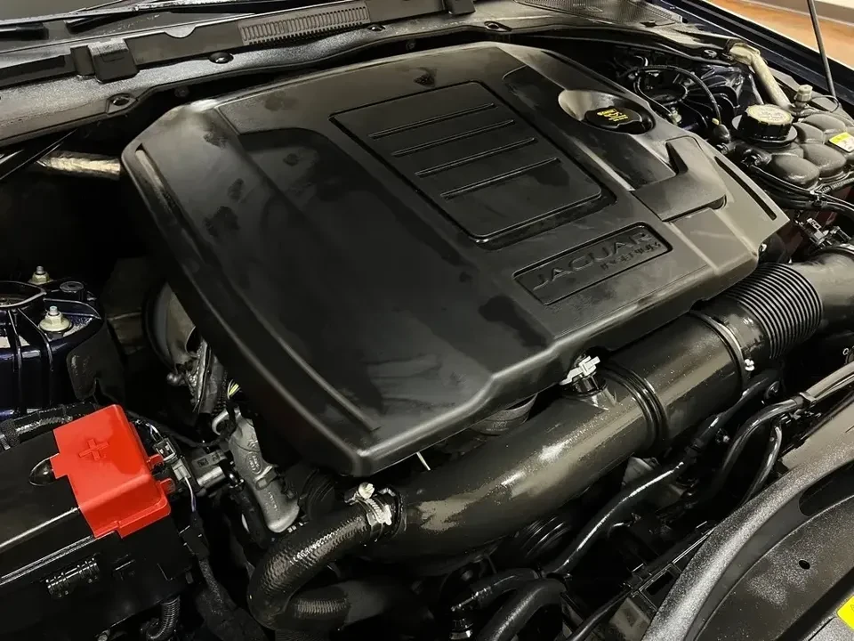 2018 Jaguar X260 XF - Image 17 of 20