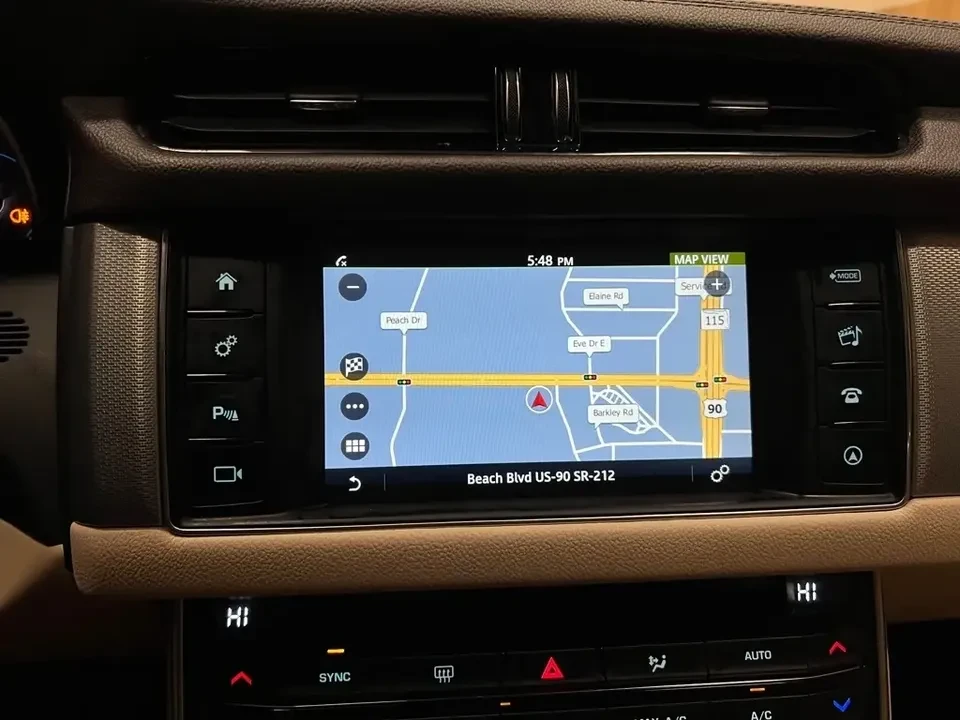 2018 Jaguar X260 XF - Image 16 of 20