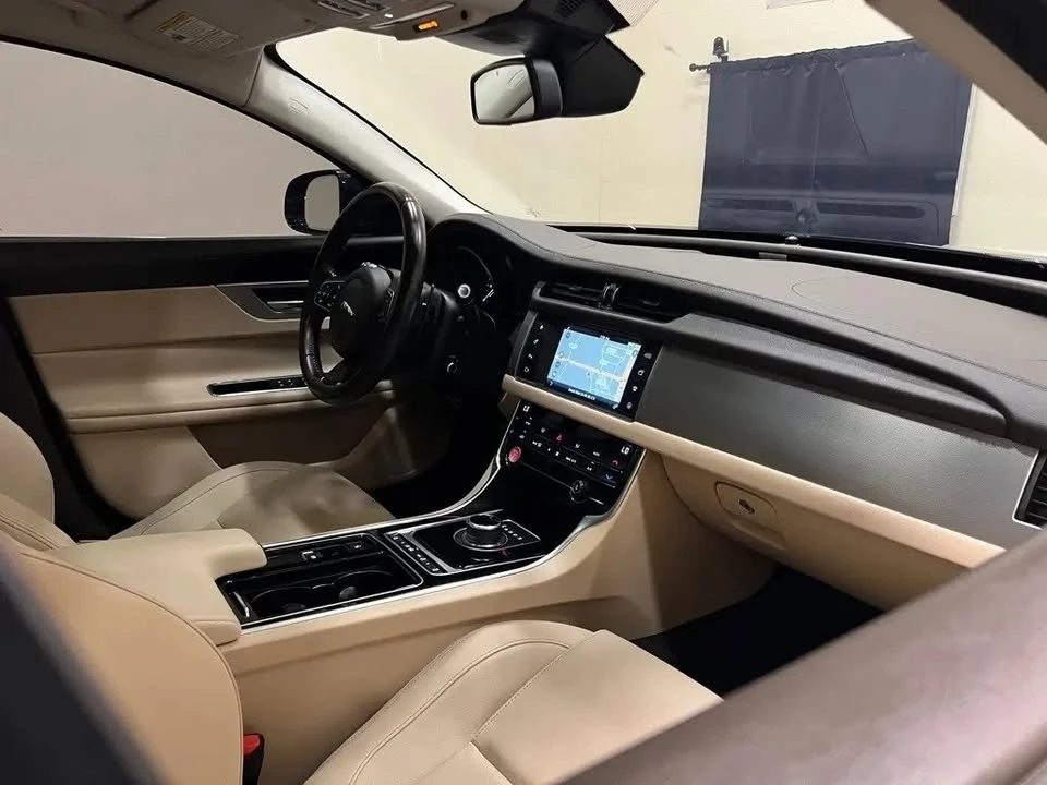 2018 Jaguar X260 XF - Image 8 of 13
