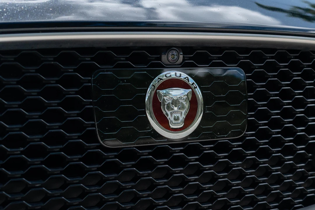2018 Jaguar X260 XF - Image 22 of 31