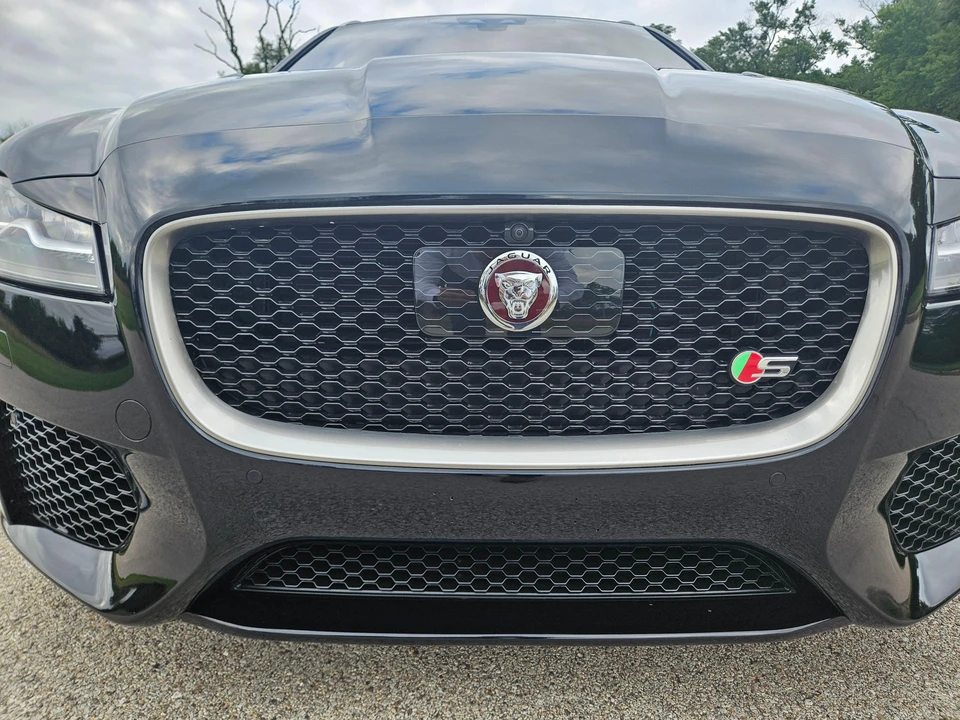 2018 Jaguar X260 XF - Image 26 of 31