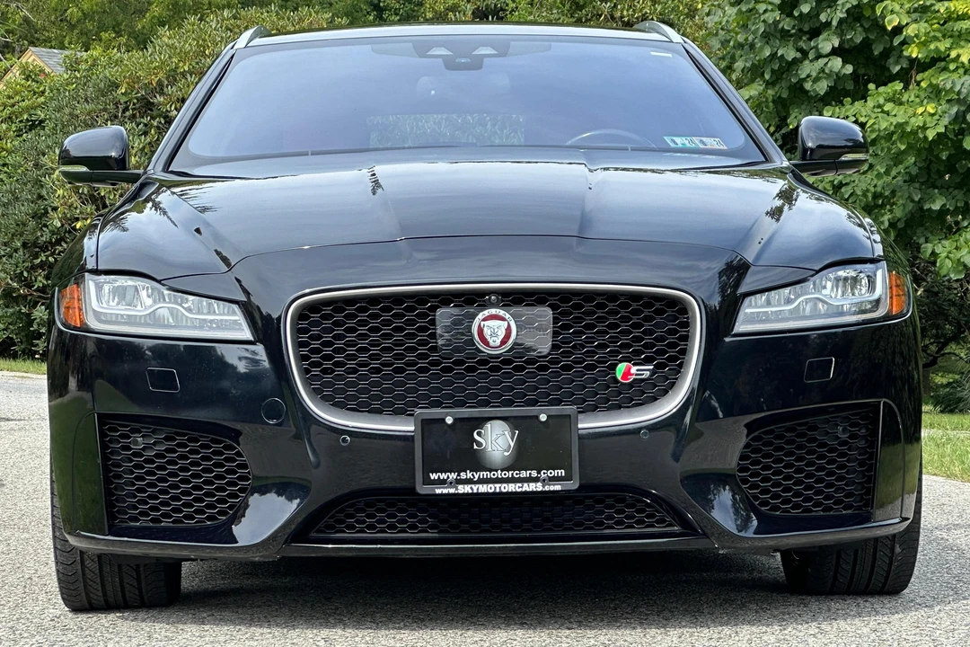 2018 Jaguar X260 XF - Image 2 of 31