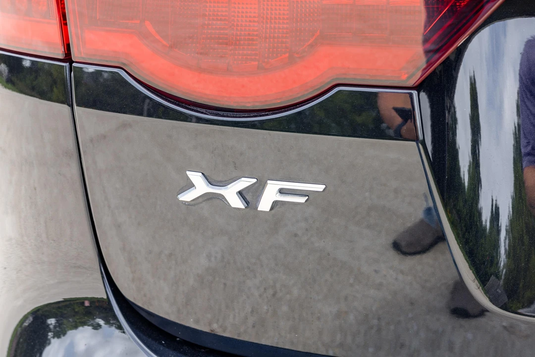 2018 Jaguar X260 XF - Image 24 of 31