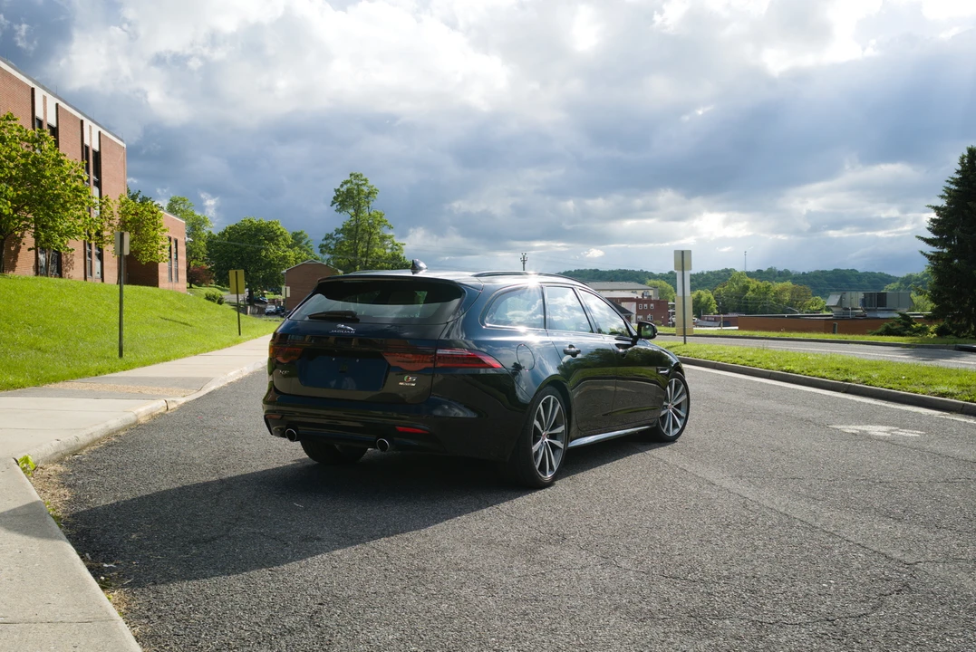 2018 Jaguar X260 XF - Image 29 of 31