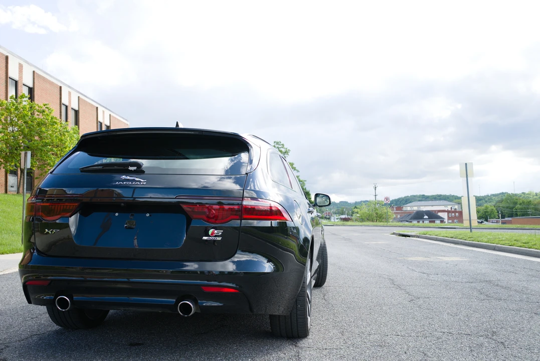2018 Jaguar X260 XF - Image 25 of 31