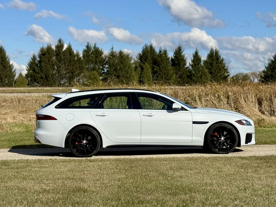 2018 Jaguar X260 XF - Image 16 of 31