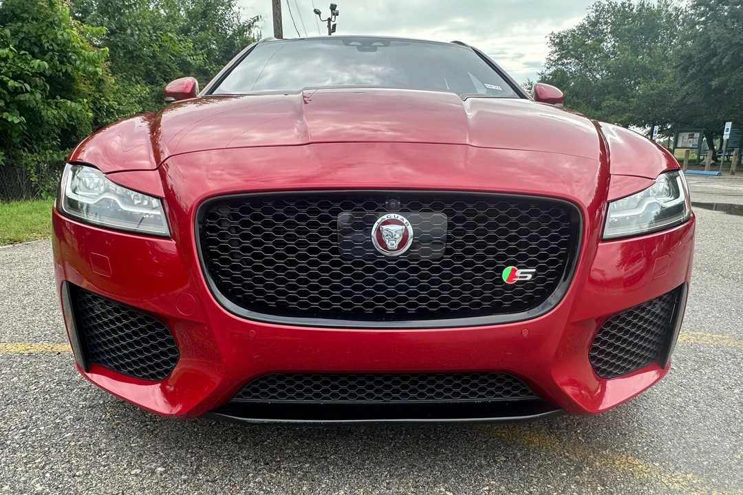 2018 Jaguar X260 XF - Image 2 of 31