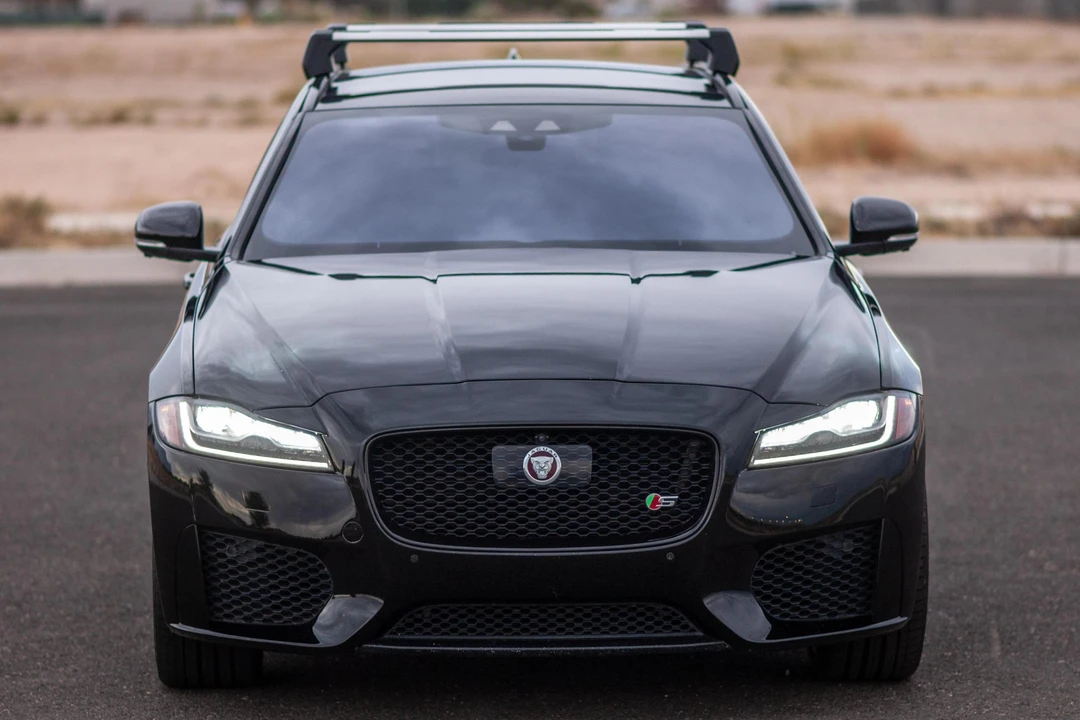 2018 Jaguar X260 XF - Image 2 of 31
