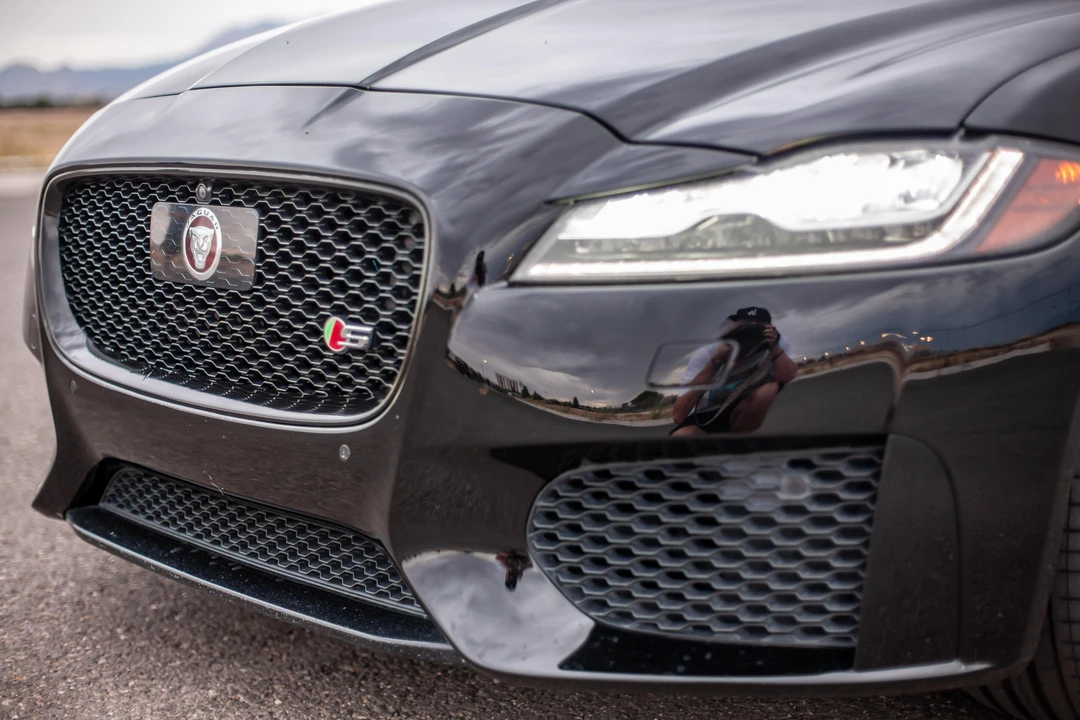2018 Jaguar X260 XF - Image 16 of 31